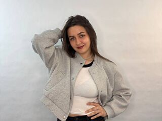 webcamgirl video chat ElaraWhitmoren