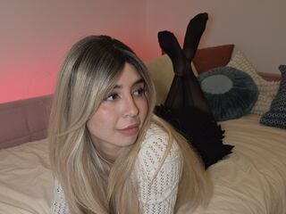 nude webcamgirl pic EliseLaurent