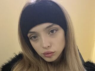 hot strip tease web cam EmiliSkay