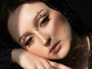 mastubating web cam girl EmmaBlissa