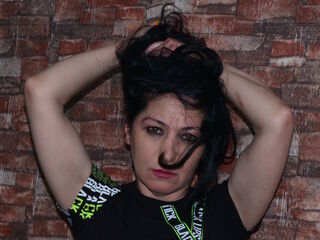 camslut naked ErikaElvie