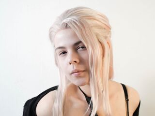 cam girl masturbating with vibrator EvaLaren