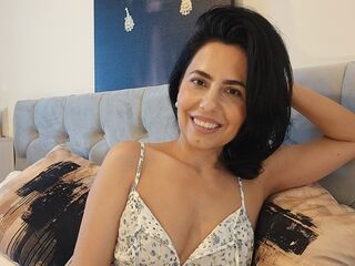 adult chat room EvelineAngeles