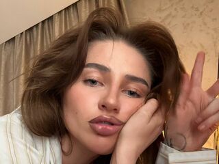 beautiful webcamgirl HippieChristie