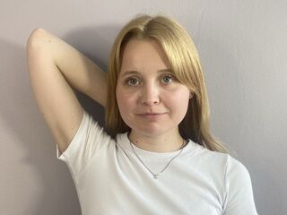 nude webcam girl HolliSom
