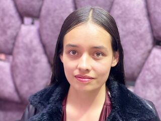 free livecam IssaMontenegro