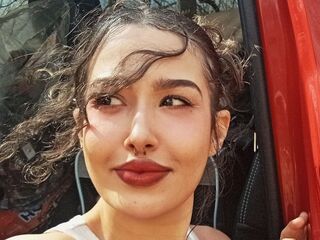 camwhore fingering pussy JadeeParker