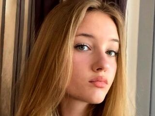 camgirl chat room JaniJarema