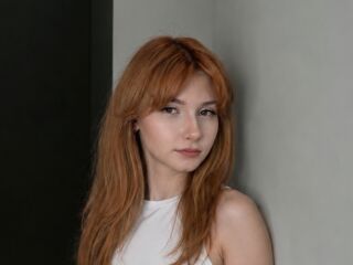 naked webcamgirl picture JeniceRadulescu