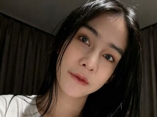 naked cam girl masturbating with vibrator JureKamol
