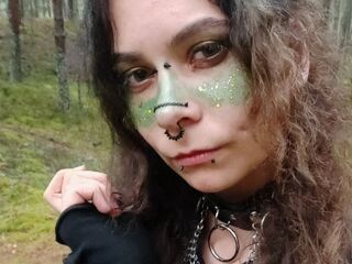 hot cam girl fingering shaved pussy KateSparis