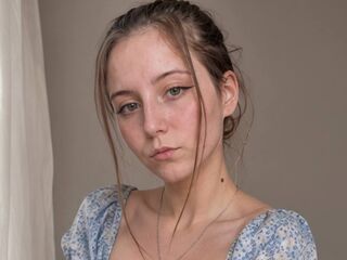 camgirl masturbating with sextoy KatelynBolger