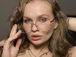 webcam strip tease show KattyWests