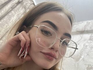 adultcam pic KeeleyAston