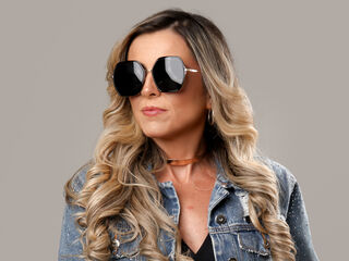 free hardcore live sex KiaraMoraes