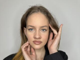 chatrubate cam girl KoriHallquist