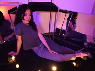 closeup web cam KyaraLux