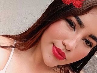 naughty cam girl masturbating LauThompson