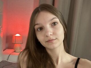 camgirl masturbating with vibrator LizbethCroswell