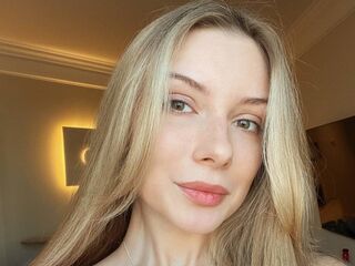 naked girl with live cam masturbating LucieStupak