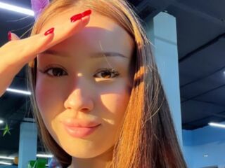 cam girl playing with sextoy LucyAurexia