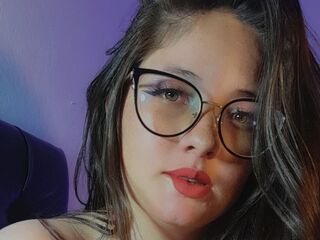 cam girl chatroom LyzAdams