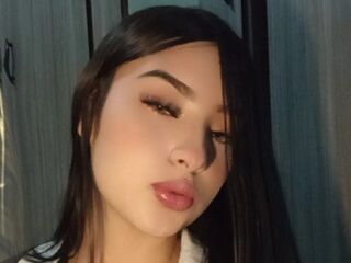 adult web cam MadelynFabbro