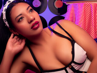 naked girl with webcam MaibeScot