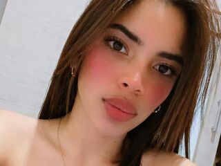 girl MeliCarson