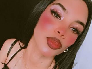 shaved pussy cam MeliRoots