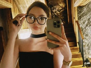 sexwebcam MiaForester