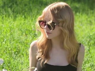 sexshow MirianTippett