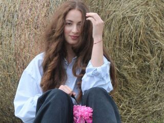 webcam babe chat room MoonSany