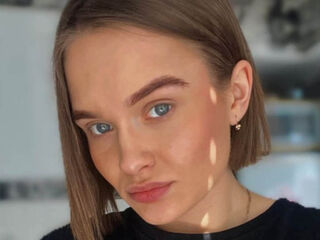 hardcore cam sex MyriamQuinnan