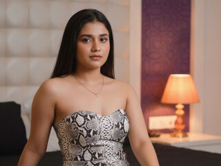 cam girl showing pussy NidhiPriya