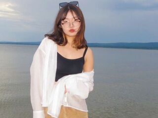 teaser web cam NobukoCheeks