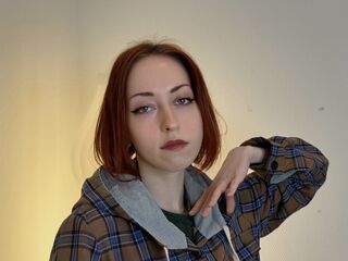 masturbating girl PameliaFavreau