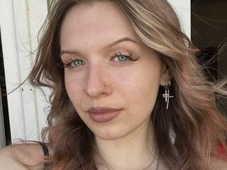 camgirl showing pussy PatriciaLois