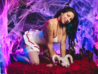 webcam strip tease show PaulinaJaece