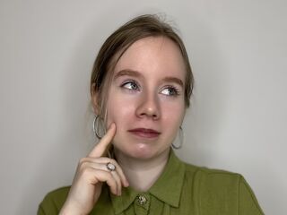 chatroom webcam PiaBlumstein