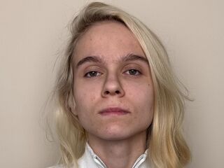 naughty cam girl PoulaShade