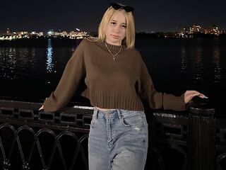 sex show ReginaMirage
