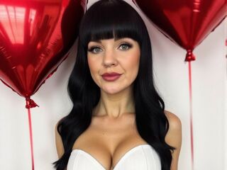 topless webcam girl RileyAnder