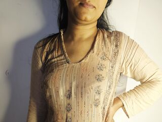 sex show online RubbynaKhan