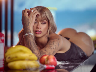 fingering camgirl picture ScarletThompsone