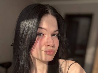 chatroom cam ShonaMellerson