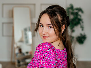 camwhore fingering shaved pussy SindieStormy