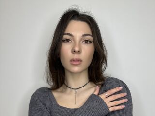 naked cam girl picture SkyeSnow