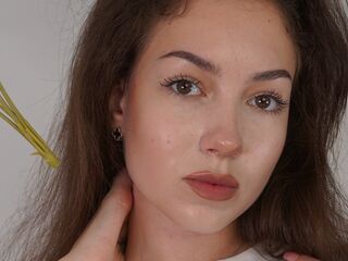 camwhore masturbating with sextoy StarrAgustine