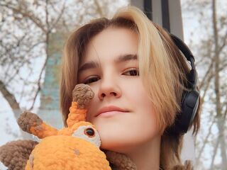 cam babe TanyaFornier